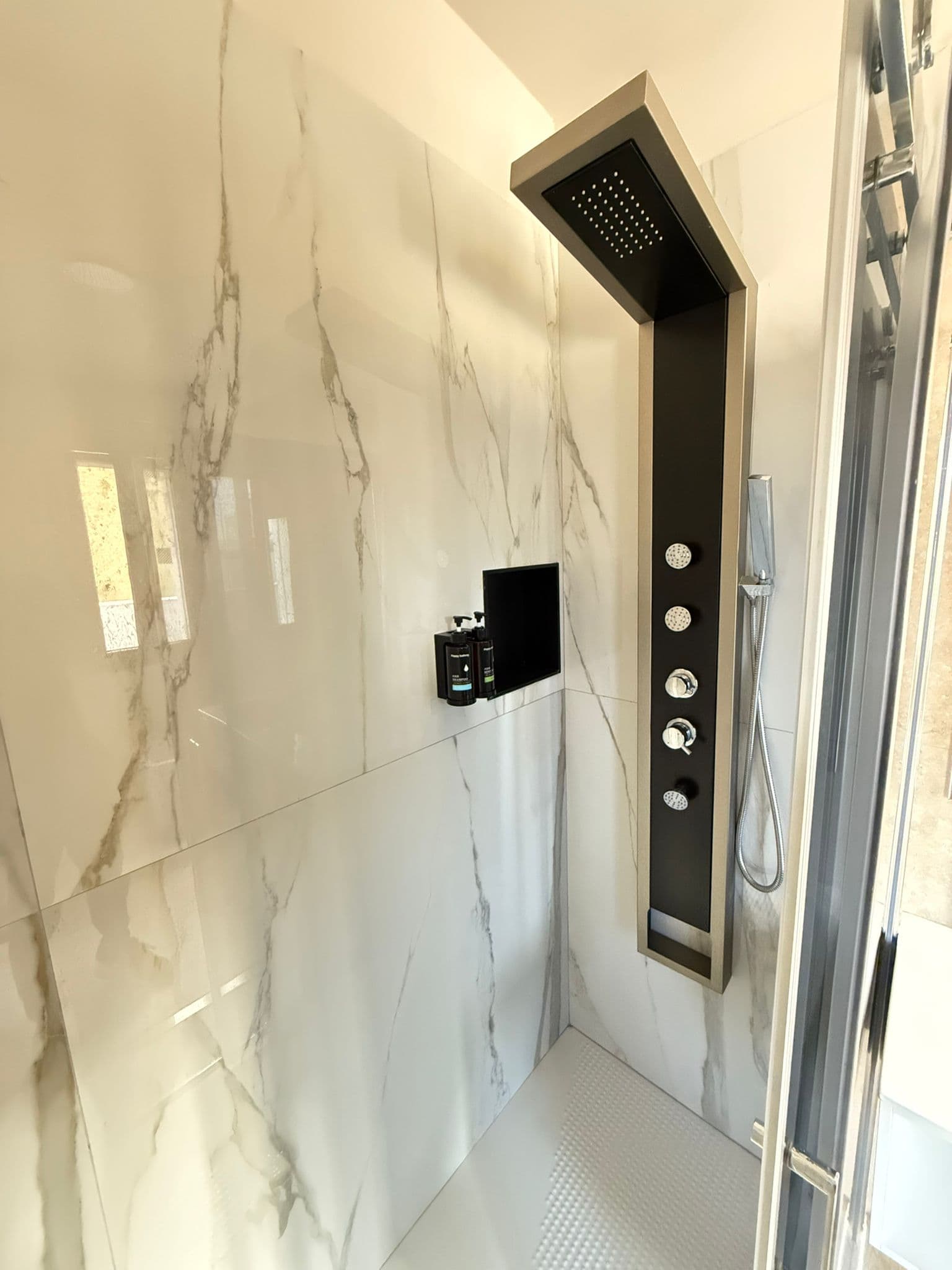 Bathroom 6