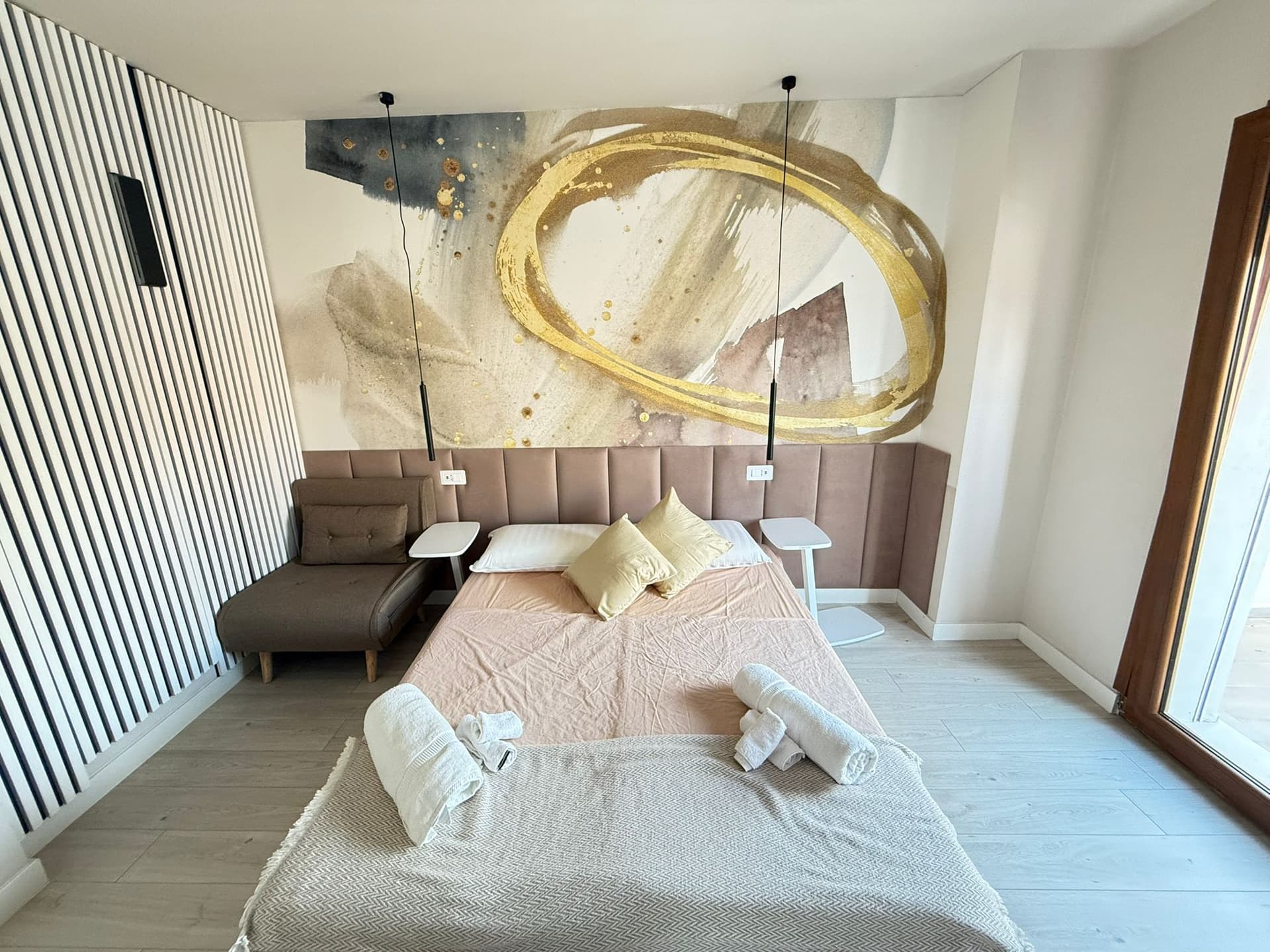 Luxury Room by the Sea 3 Pax - 6