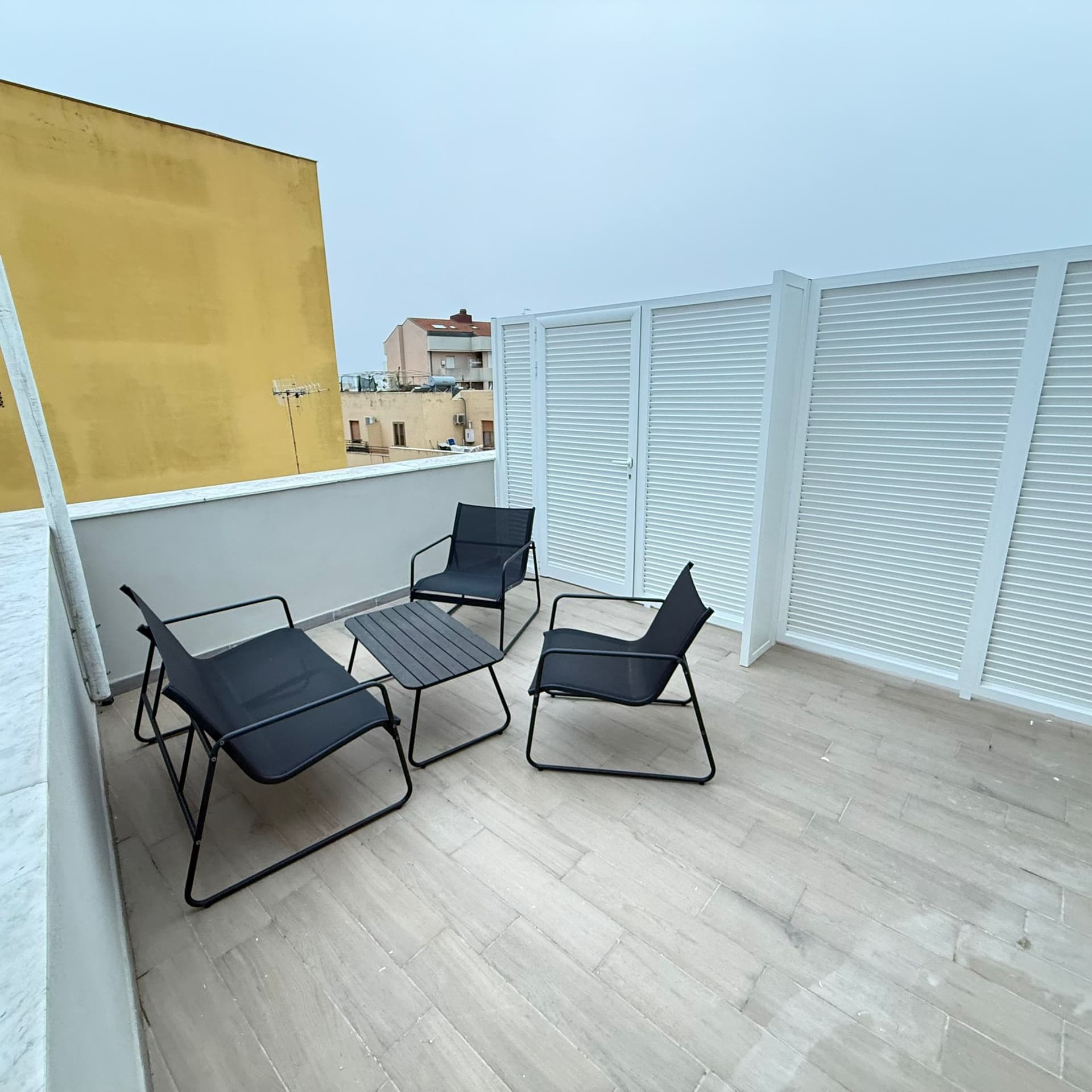 Terrace 4